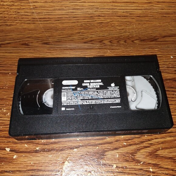 Good Morning Vietnam (VHS, 1987,Touchstone Pictures) Robin Williams - Picture 6 of 6